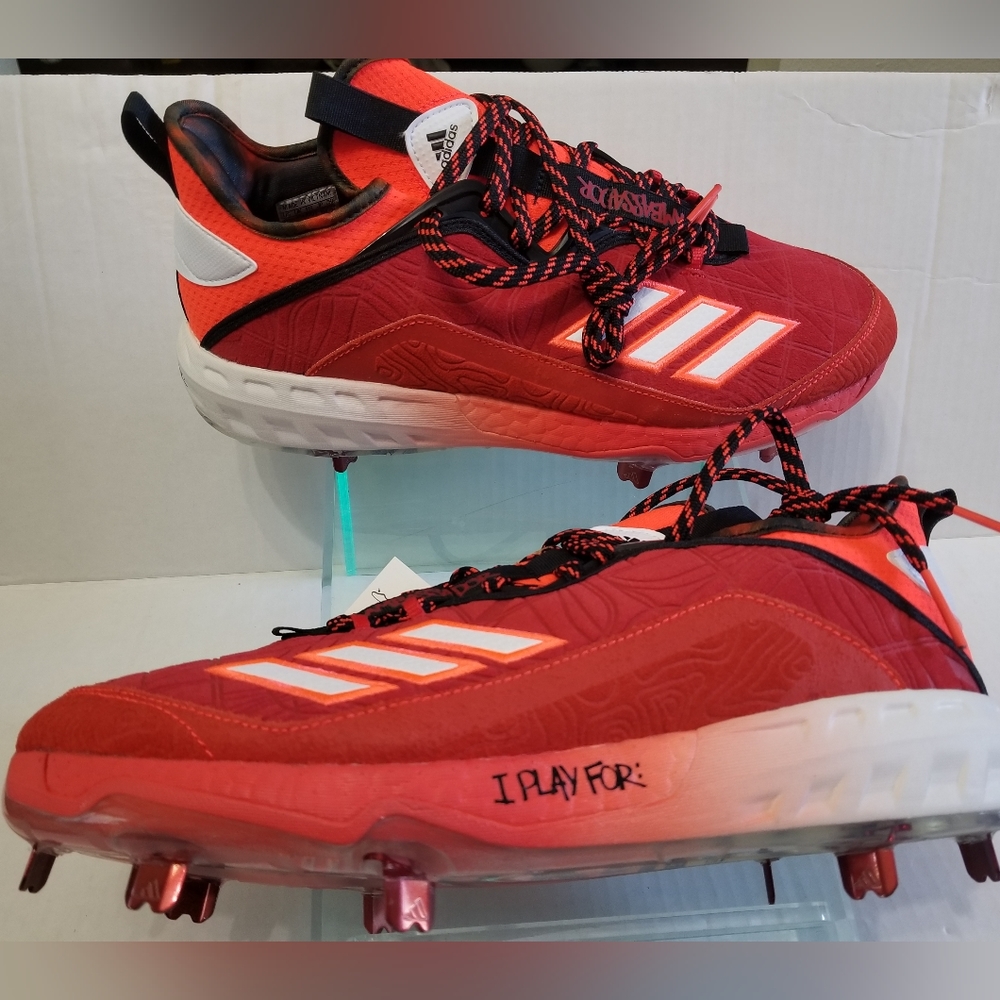 Really cool baseball cleats sz 9.5